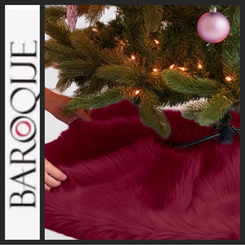 ⭐️NEW Faux Fur Burgundy Christmas Tree Skirt